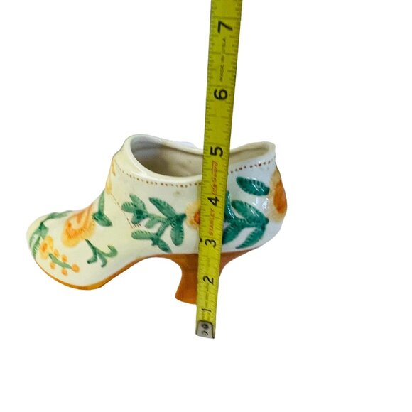 Vintage Boot Vase Hand Painted Ceramic White Floral 5" Tall - Picture 3 of 4